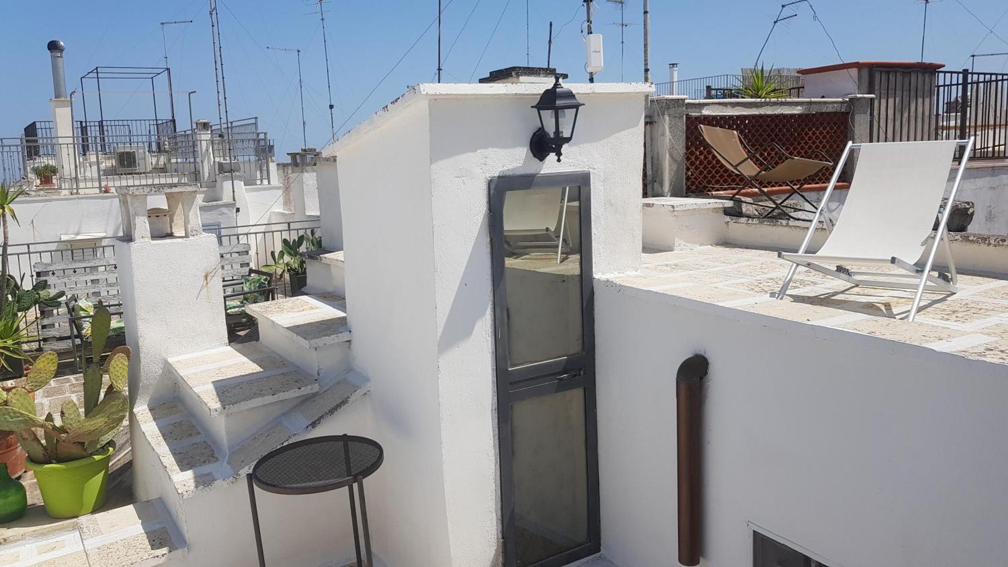 Cozy House In Ostuni With Panoramic Terraces Apartment ภายนอก รูปภาพ