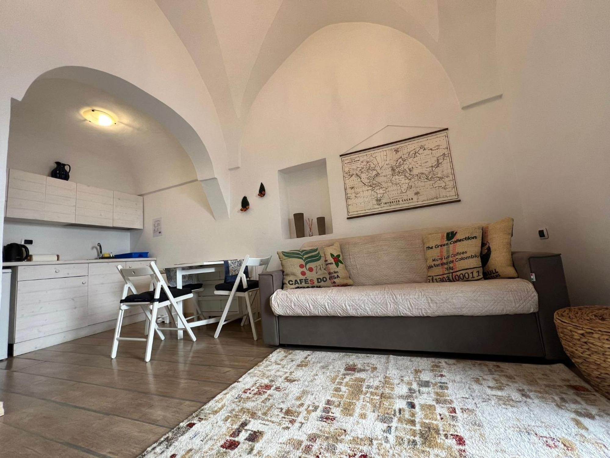 Cozy House In Ostuni With Panoramic Terraces Apartment ภายนอก รูปภาพ